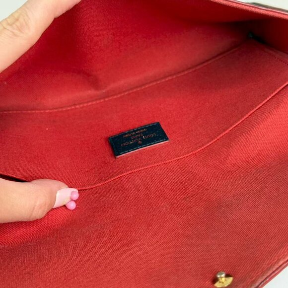 Louis Vuitton Blue Empreinte Felicie Shoulder Bag Crossbody with Gold Chain - Picture 9 of 10